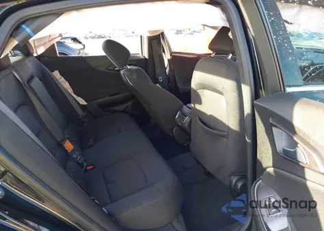 2022 Chevrolet Malibu Fwd Lt z USA, uszkodzony, nr VIN 1G1ZD5ST5NF153857